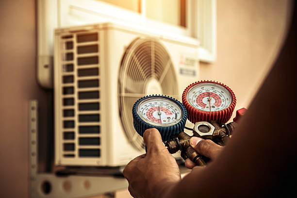 Professional Hvac technician working in Shirley, IL